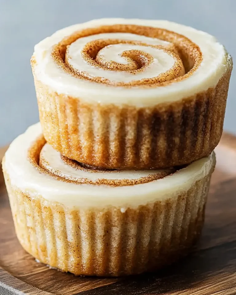 Mini Cinnamon Roll Cheesecakes